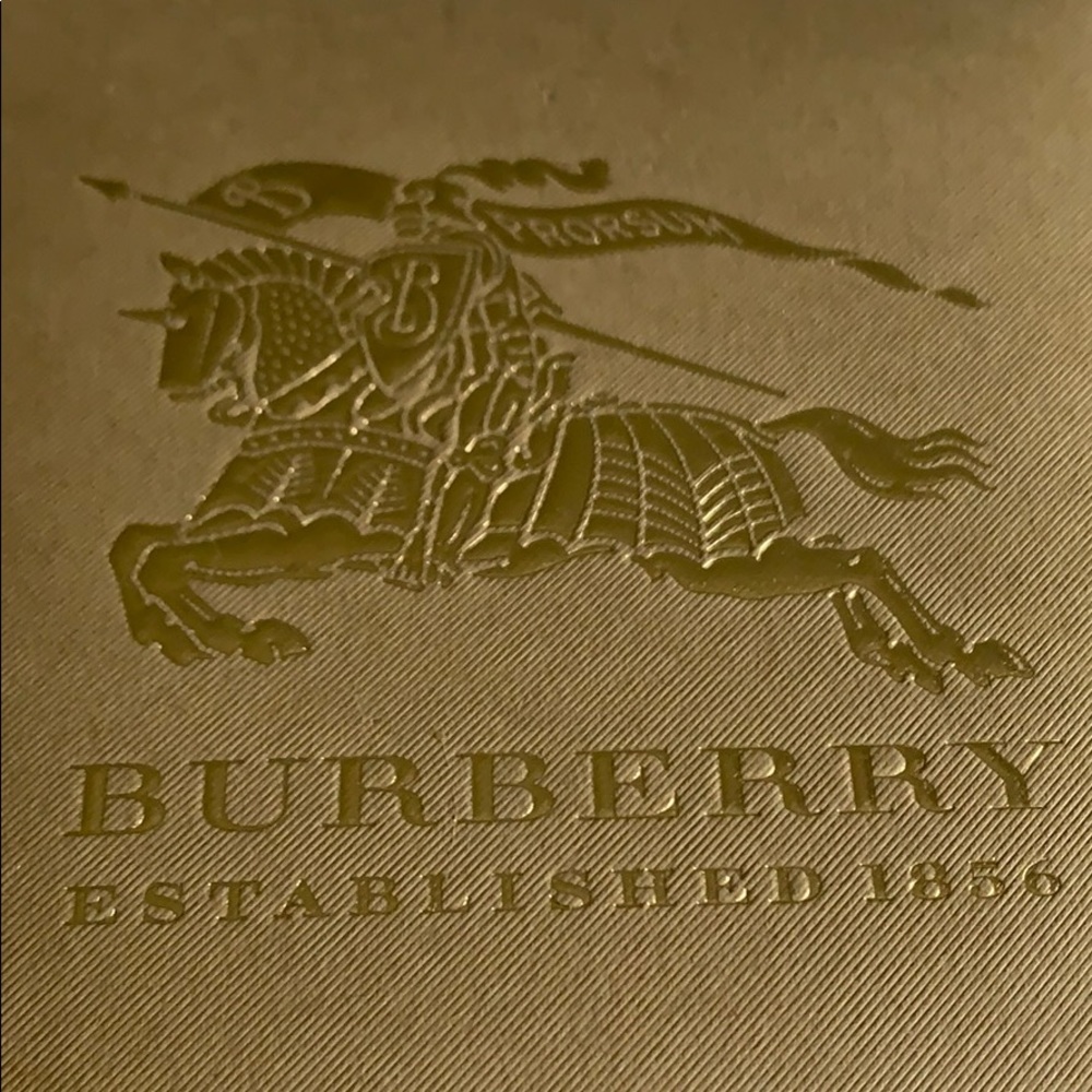 Burberry Watch - Picture 3 of 3